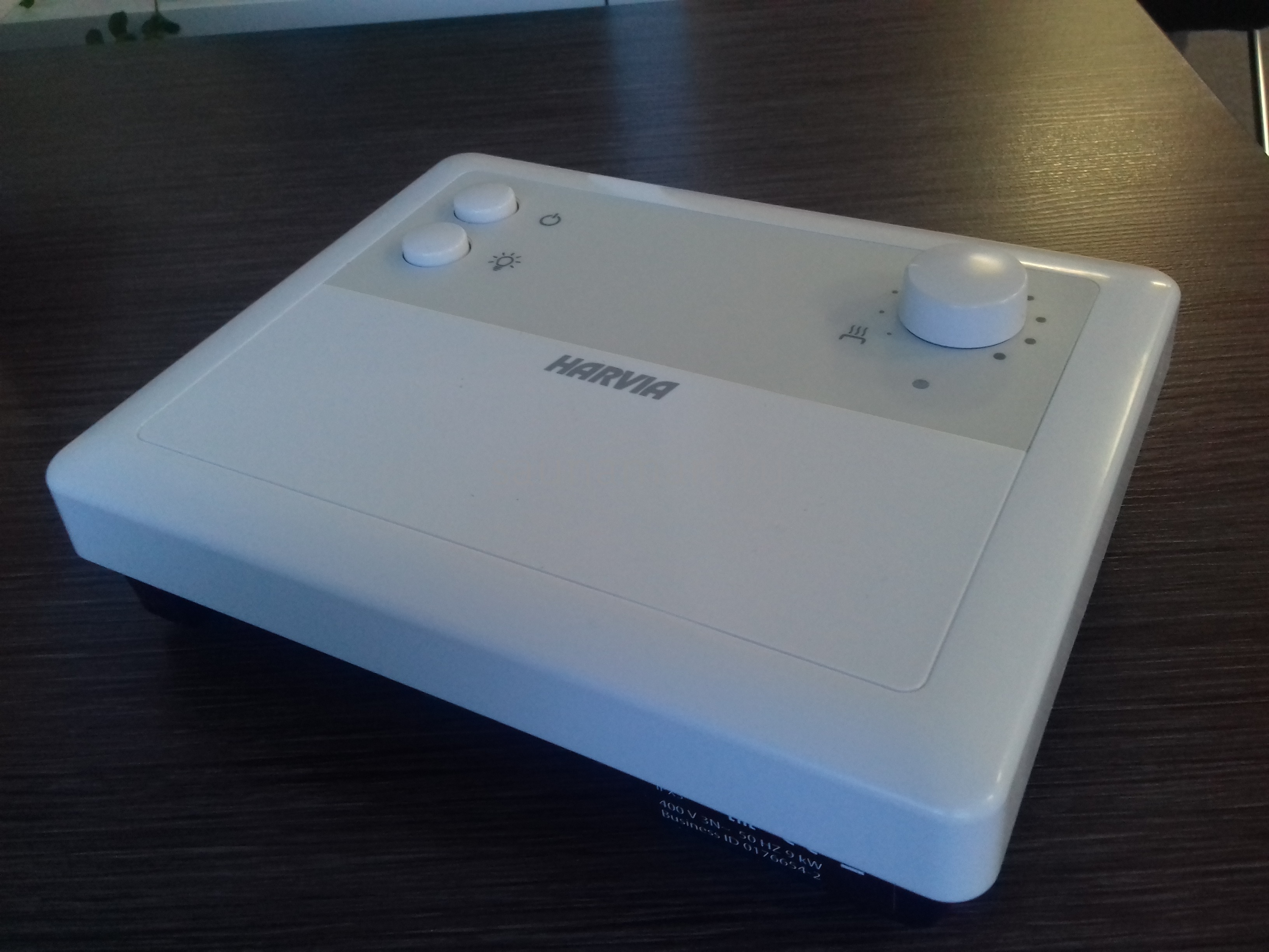 Пульт управления Harvia Senlog для каменок 2.3-9 кВт Пульт управления Harvia Senlog для каменок 2.3-9 кВт