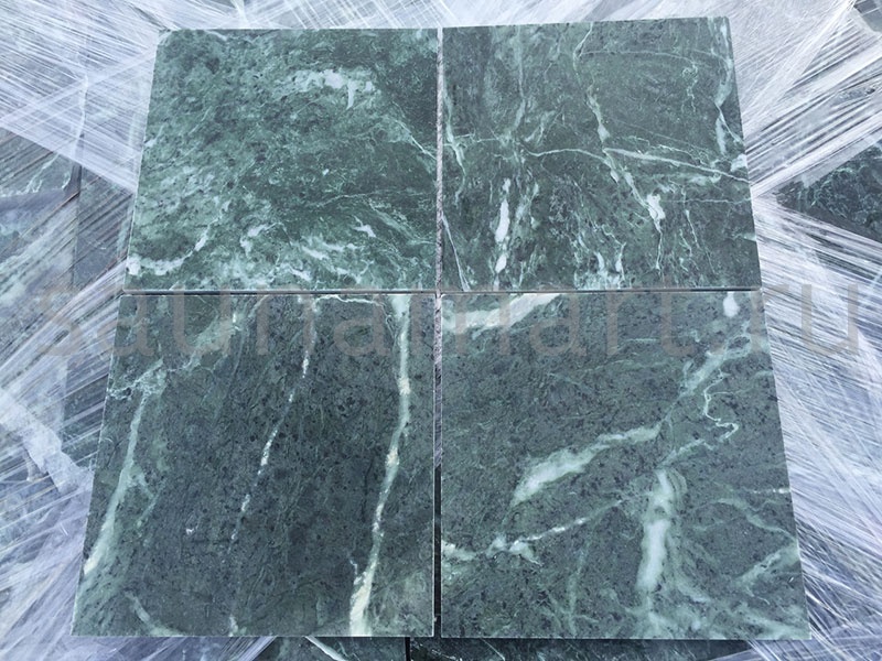 Плитка Змеевик 300х300х10 мм Плитка Змеевик 300х300х10 мм